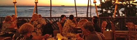 Waikiki sunset from Hula Grill