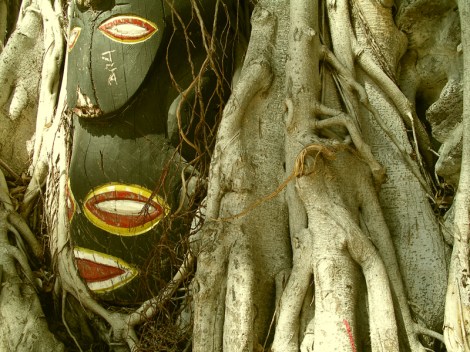 tiki at International Marketplace